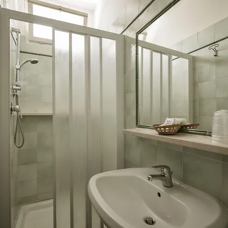 Belvedere Hotel 3*