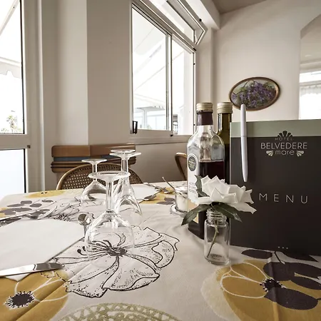 Belvedere Hotel 3*